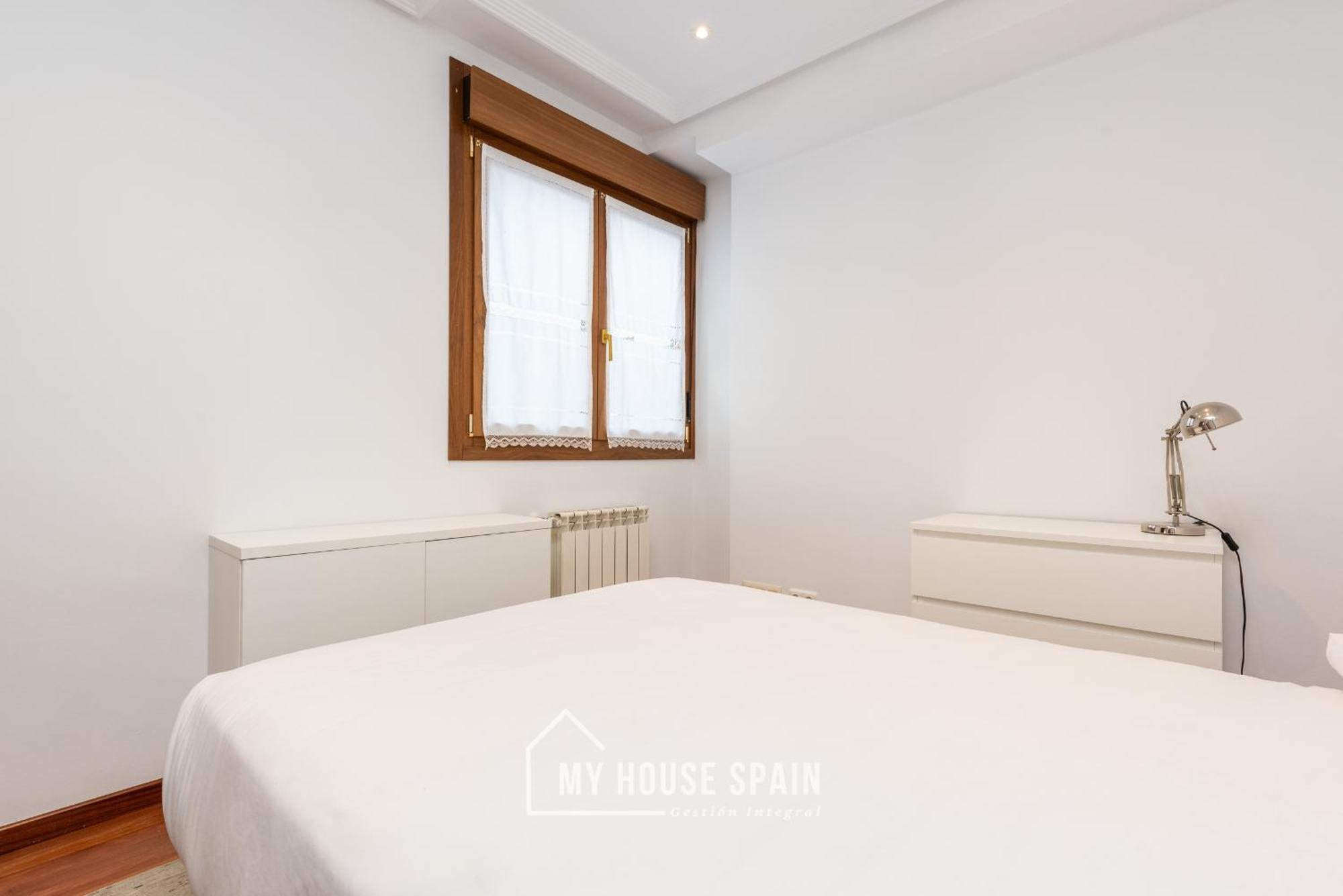 Myhousespain - Luminoso Piso En El Centro De Apartamento Gijón