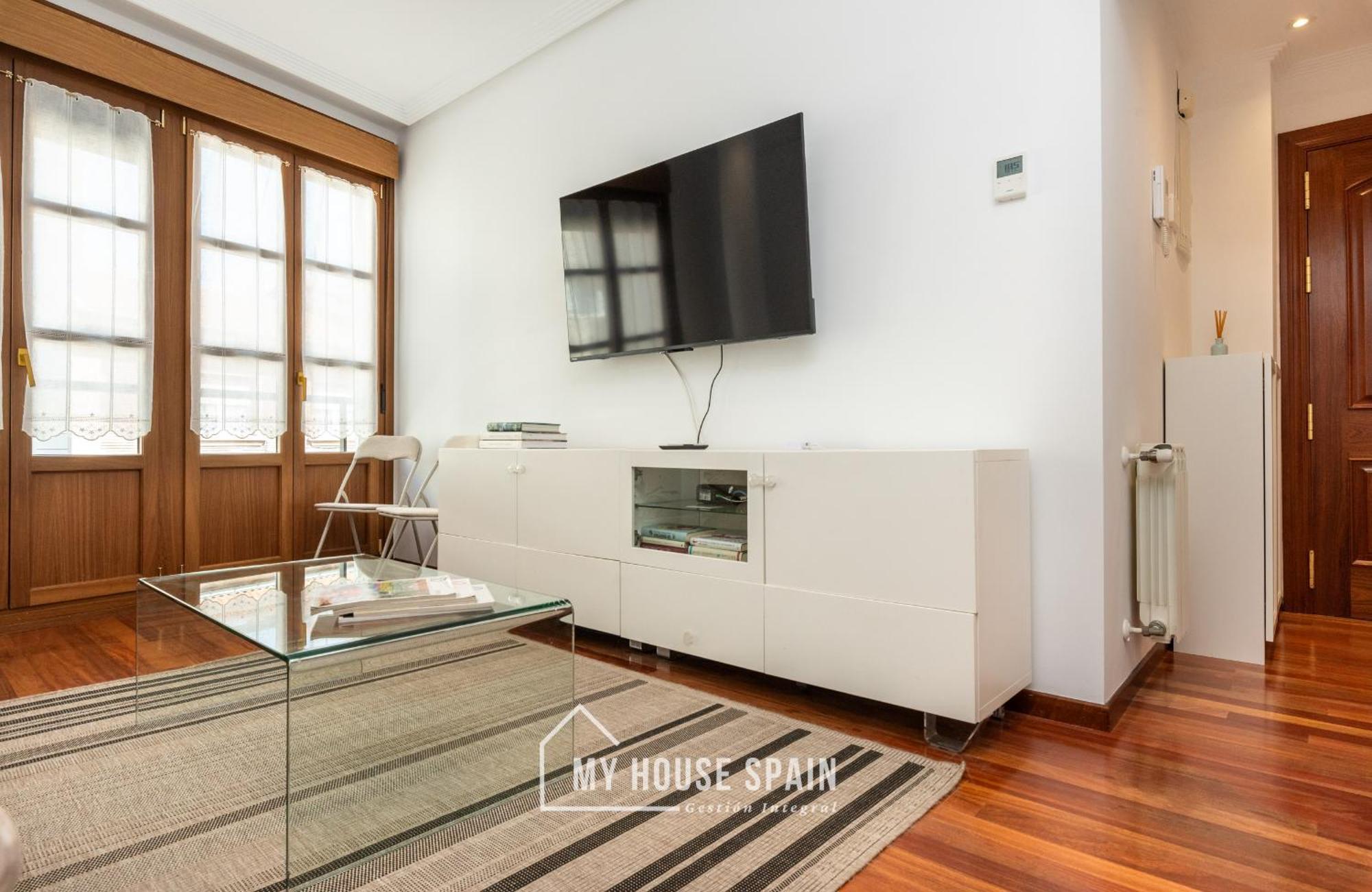 Myhousespain - Luminoso Piso En El Centro De Gijón
