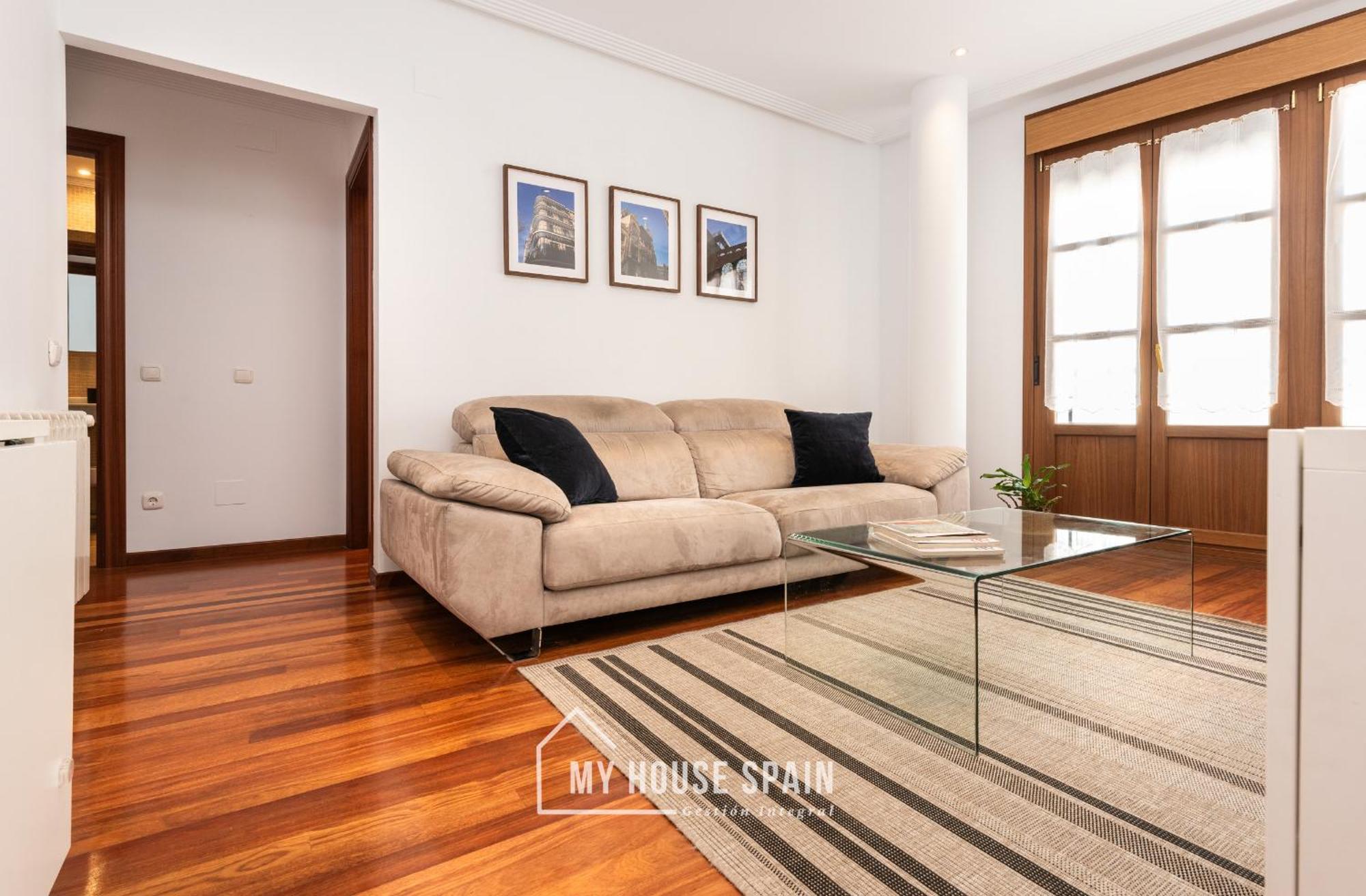 Myhousespain - Luminoso Piso En El Centro De * Gijón