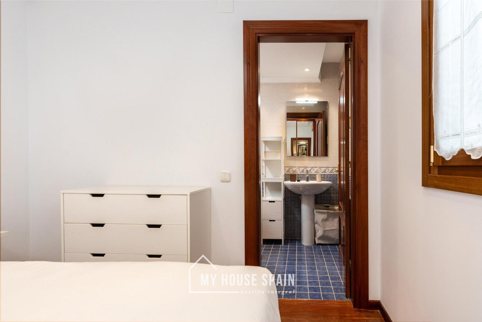 Myhousespain - Luminoso Piso En El Centro De Apartamento