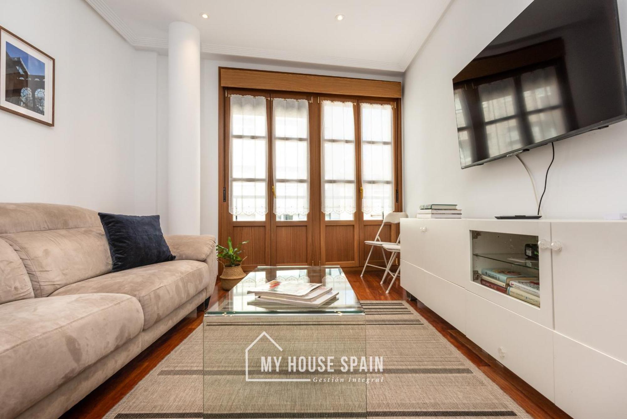 Myhousespain - Luminoso Piso En El Centro De *