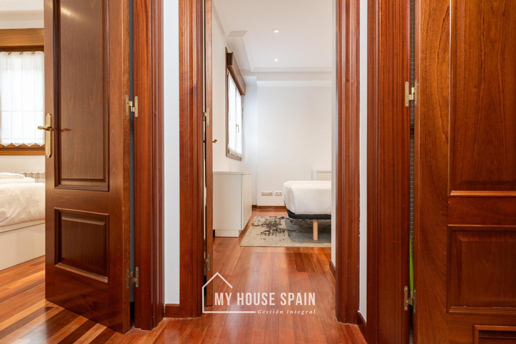 Myhousespain - Luminoso Piso En El Centro De *